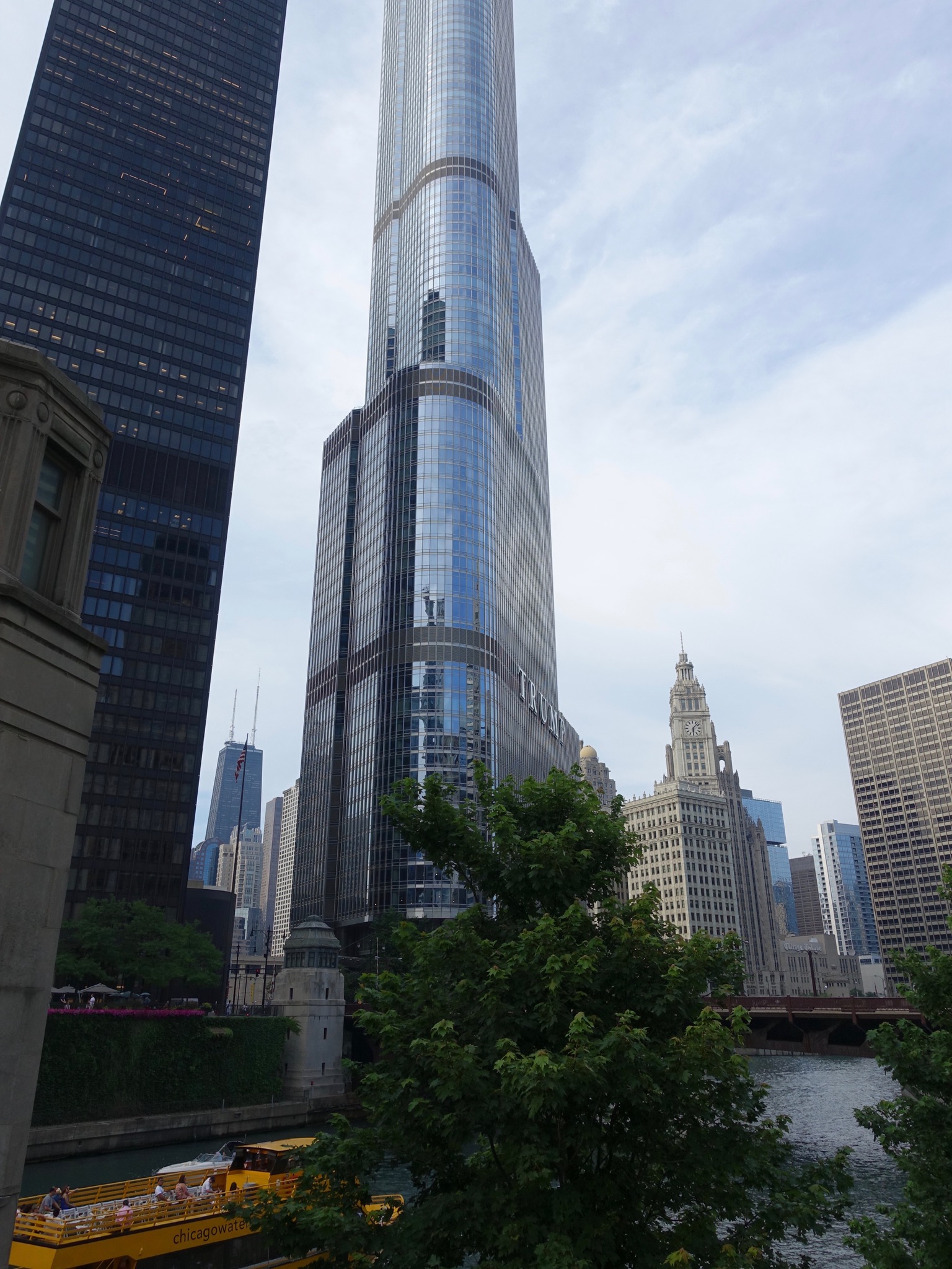 Photo 82 of 135 from the album Highlights Chicago 2015.
