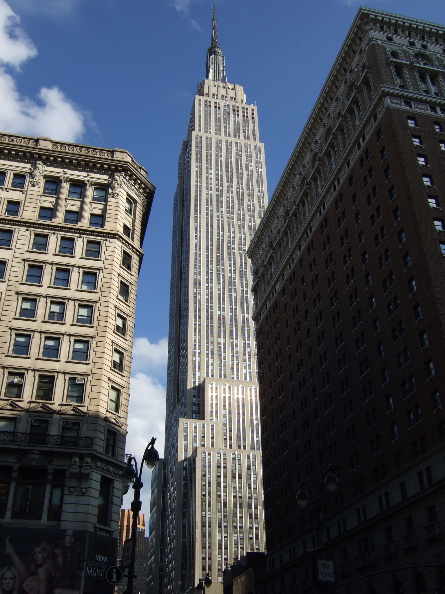 Photo 7 of 116 from the album Highlights New York 2006–2007.